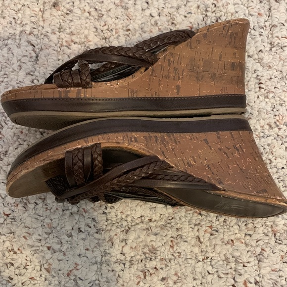 Braided Heeled Sandals - Picture 4 of 5